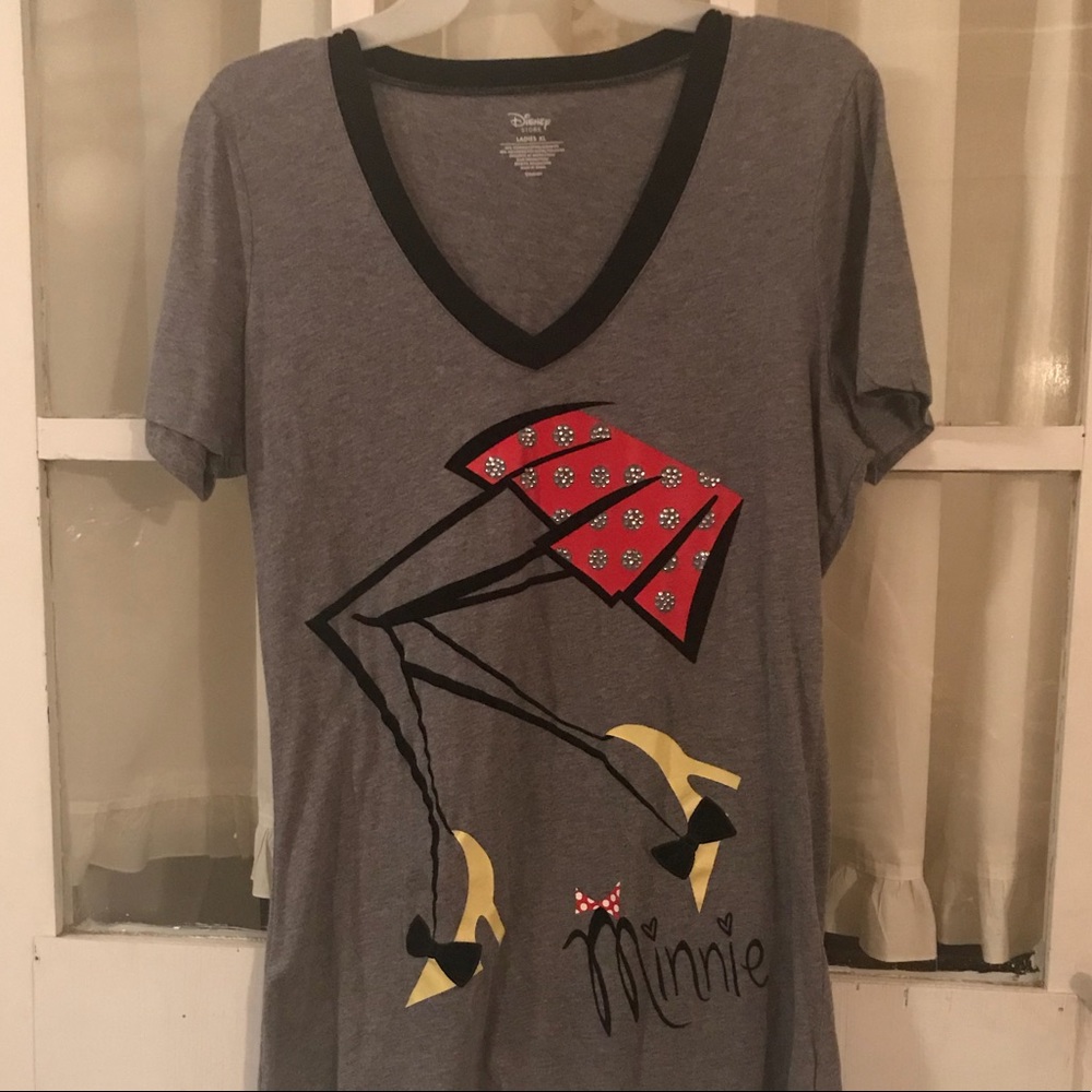 Disney Minnie Mouse shirt